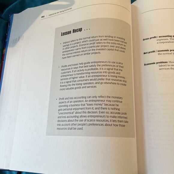 Lessons for the Young Economist by Robert P. Murphy (2010, Hardcover) - Picture 7 of 8